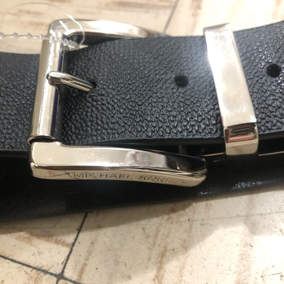 Michael Kors BLACK Logo Belt, US Medium - Picture 4 of 7